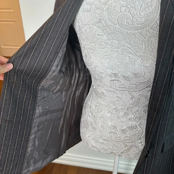 MaxMara Wool Blazer Size 12 - Picture 5 of 7